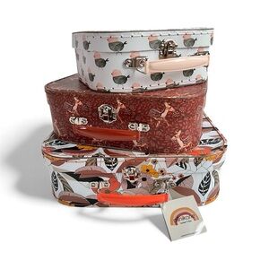 NWT Minikane Printed Suistcaee Set Of 3